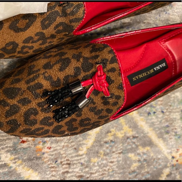 Dana Buchanan NIB cheetah loafers - Picture 2 of 5